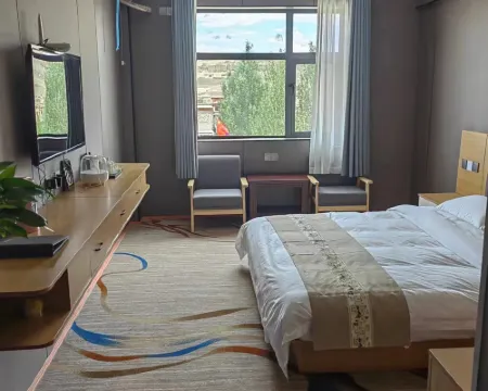 Yuntai Hotel (Toling) Hotels in Zanda