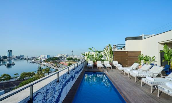 H10 Port Vell