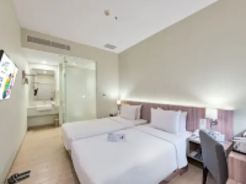 Grand Whiz Megamas Manado Hoteles en Manado