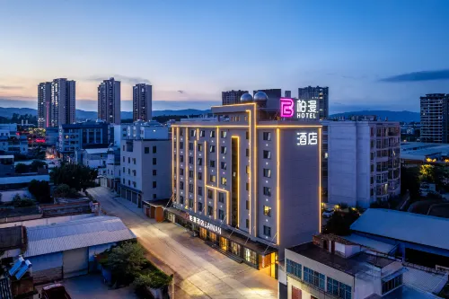 Baiman Hotel - Business