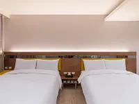 CHECK inn Taichung Qinghai Hotels near Luce Chapel