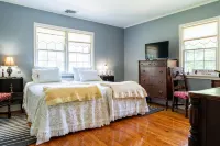Cozy Homeva Battle Hill WP Hotels near lululemon