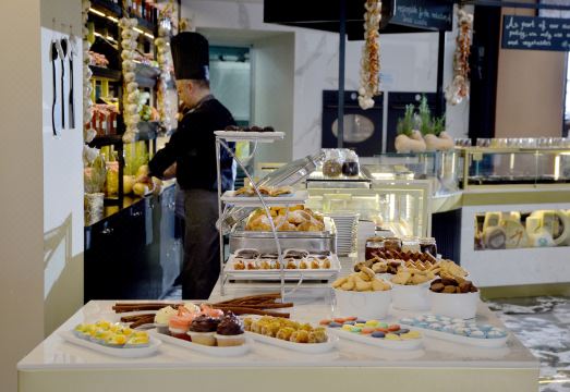 The Athenee Hotel A Luxury Collection Hotel BangkokHotel Overview