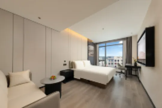 Atour Hotel(Dali Erhai International Convention and Exhibition Center) Hotels in Dali