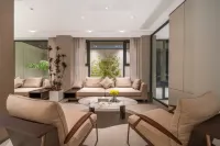 Yue Wutong X Hotel (Xuchang Fat Donglai Times Square Cao Wei Ancient City) Hotels in Xuchang