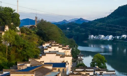 Floral Hotel·Taibai Residents' Dormitory in Shexian County