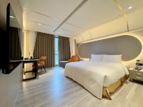 晶盈親旅大酒店