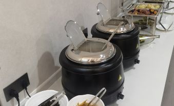 Tang Yuan Sheng Yan Hotel