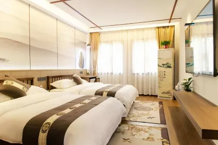 Luxi Qixi Bieyuan Homestay (Alu Ancient Cave Branch) Отели в г. Луси