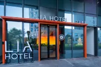 LIA Hotel (Bao'an Daqianli Shopping Center Xixiang Subway Station Branch)