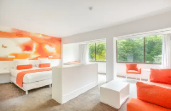 Hotel Restaurant la Vague de Saint Paul Hotels in Saint-Paul-De-Vence