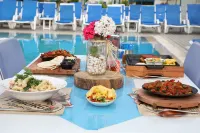 Mavi Restaurant & Apartments 3