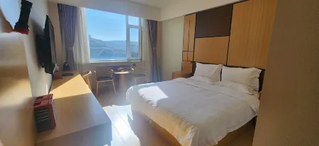 Lan'ou Hotel Отели в г. Линчуань