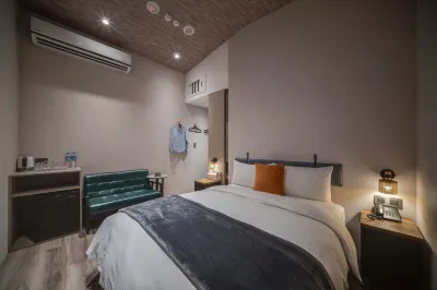 Fun Stay Inn Ximen