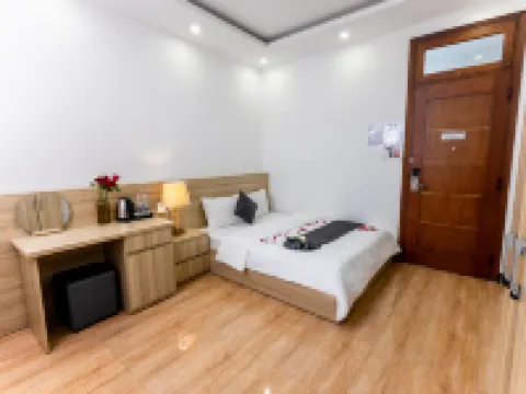 Hawaii Hotel Dalat ダラットのホテル