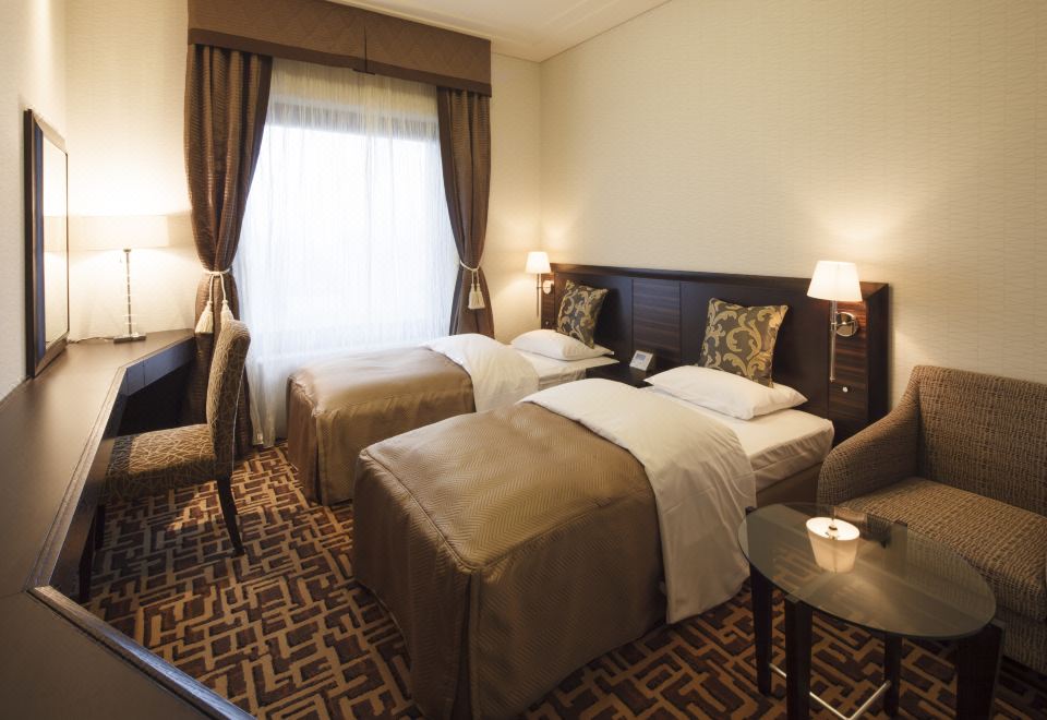 오쿠라 지바 호텔 객실 내부