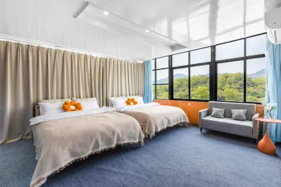The Sunsite Hotels in Dongchong and Xichong