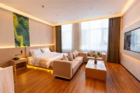 Qiji Hotel (Haicheng Development Zone Experimental School Branch)