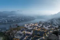 Huangshan Misty Rain Resort Hotel Hotels in She County