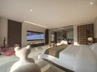 Fuyao · Tianzhu Mountain View Pool Resort Homestay Hotels in Qianshan