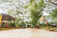 RedDoorz Premium @ Gabinete Road Palawan Hotels in Puerto Princesa