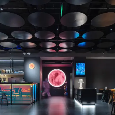 Youshi Hostel (CBD International Exhibition Center Zhongyi West Road Subway Station) 민항 로드 역 주변 호텔