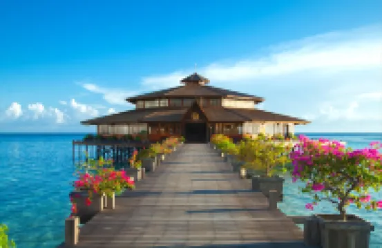 Lankayan Island Dive Resort - bar