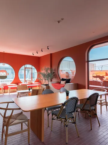 รูปภาพของบลูมังกี้ ฮับ แอนด์ โฮเทล บางแสน