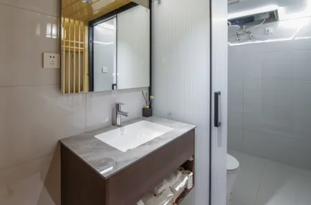 Chenjia Courtyard Отели рядом с достопримечательностью «Zhaohua Ancient City»