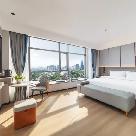 Jinguan City Hotel