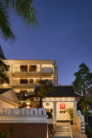 Xishuangbanna Menghai Seventeen Homestay Complex Отели в г. Менхай