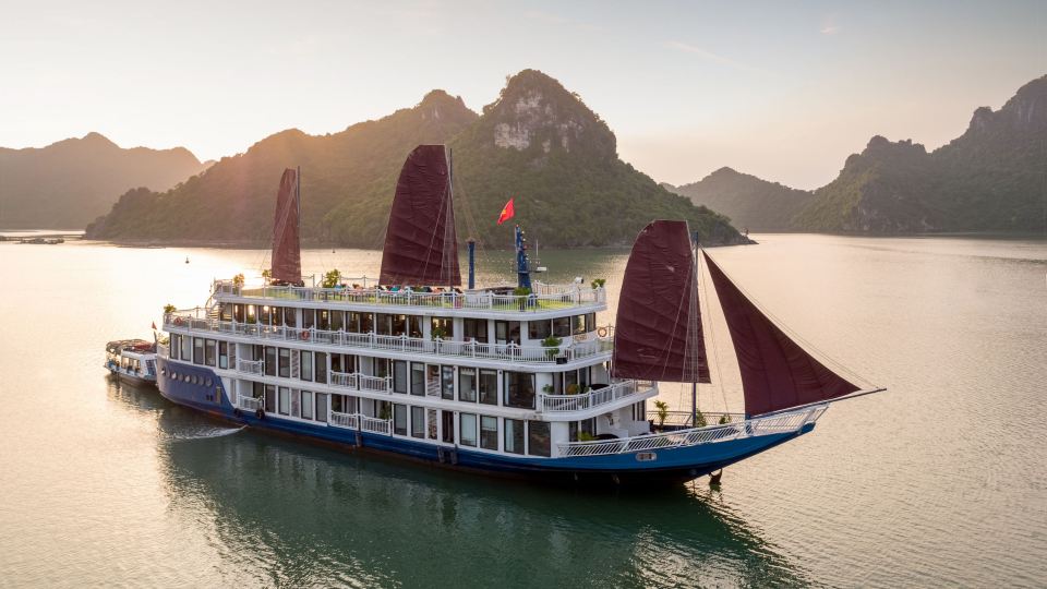Verdure Lotus Classic Cruise on Lan Ha Bay