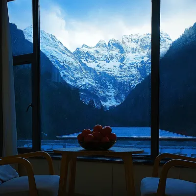 Zouqi Luxing Hotel (Yubeng Village) Hotels near Yubeng Lower Village