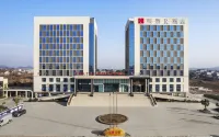R ROYALSS HOTEL（Fuzhou Nancheng Branch)