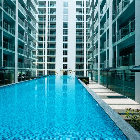 Luxury Penthouse hotel near City of Dreams Solaire Okada NAIA MOA- 1811