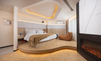 Wutong pomelo hotel (jiaxing nanhu huafu eight hundred companion store)