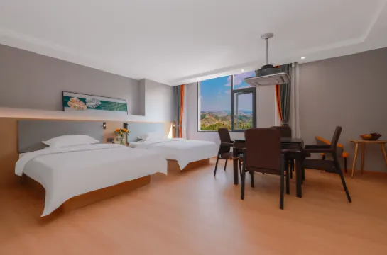Xiangdou Hotel (Sanqi International Market Chengnan Bus Station Branch Wenshan)