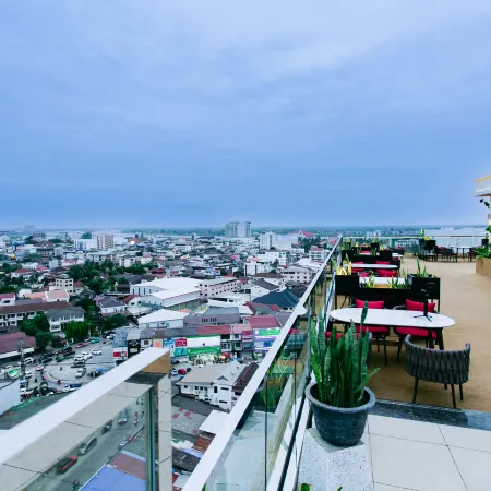 Ramada by Wyndham Vientiane Central