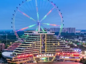 Ferris Wheel Hotel