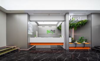 Plus House at The Bund