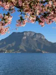 Yan sit lake view luxury B&B (Lugu Lake pig trough boat tour lake big falling water village store) - 마운틴 뷰