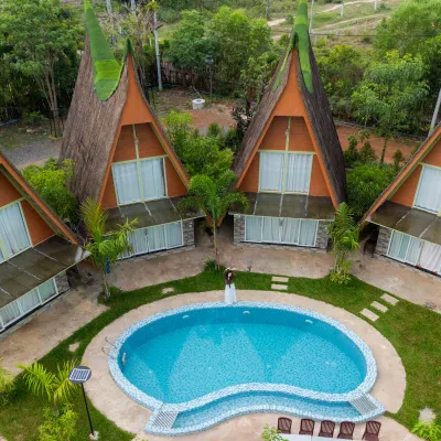 Bali Villa Kampot Hotels near Kampot Pagoda