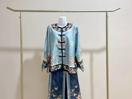 Yusen Boutique Hotel (Jinan Daming Lake Quancheng Square) Отели рядом с достопримечательностью «Pearl Spring»