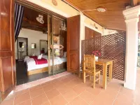 That Luang Place House - Homestays