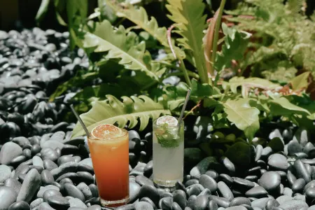 Hotel Si Отели рядом с достопримечательностью «Тайский университет науки и техники»