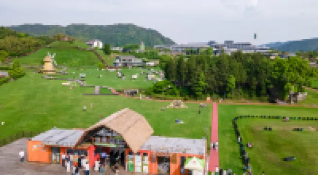 YUNLAN RESORT HOTEL