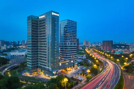 Mandi International Apartment (Guangzhou Yuzhugang Sanxi Metro Station) Отели рядом с достопримечательностью «Historic Site of Ancient Whampoa Anchorage»