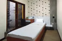INNCA Jatidiri Villa, Semarang - Pensions