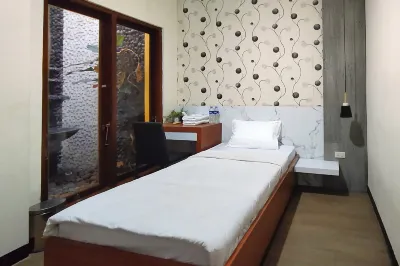 INNCA - Villa Jatidiri, Semarang Hotel dekat GOR Jatidiri