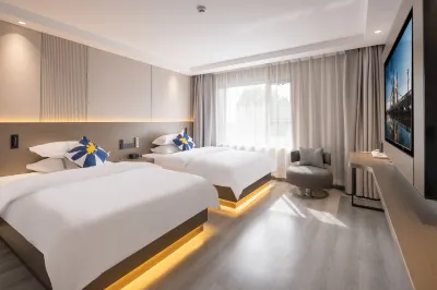 Yinhe Hotel
